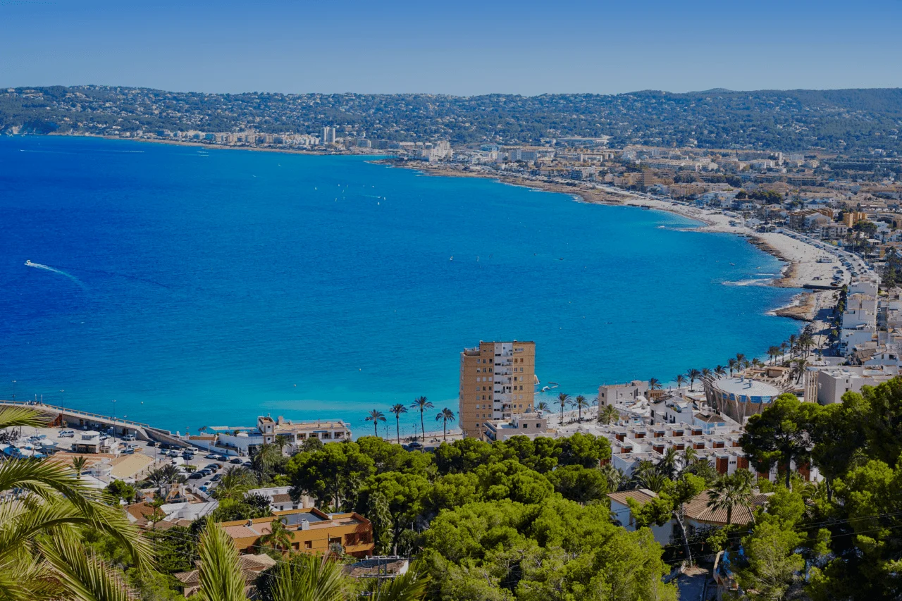 Luxinmo strengthens its presence on the Costa Blanca by opening an office in Jávea
