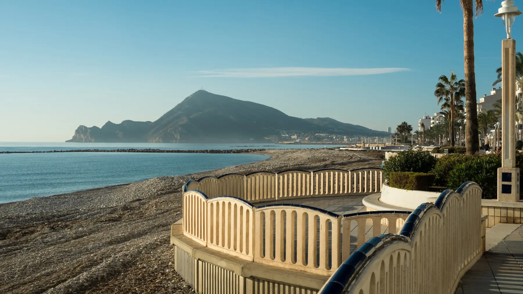 Work on L'Espigó beach, in 2016