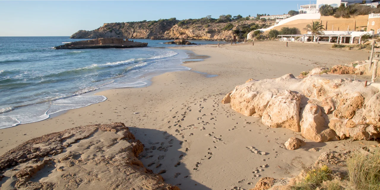 Leben in Cala Tarida